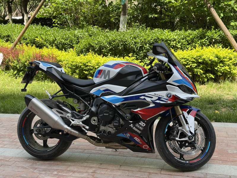 宝马 S 1000 RR