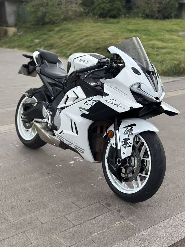 春风 675SR