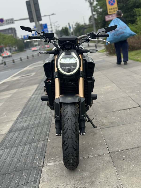 本田DREAMWING CB650R 