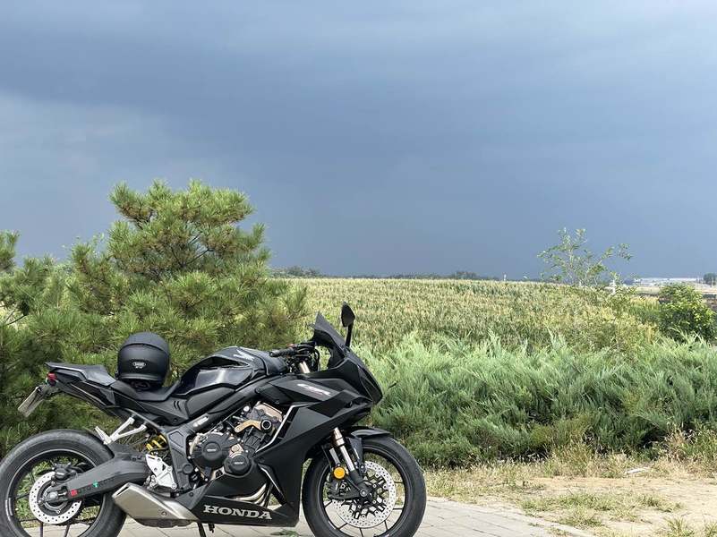 本田DREAMWING CBR650R