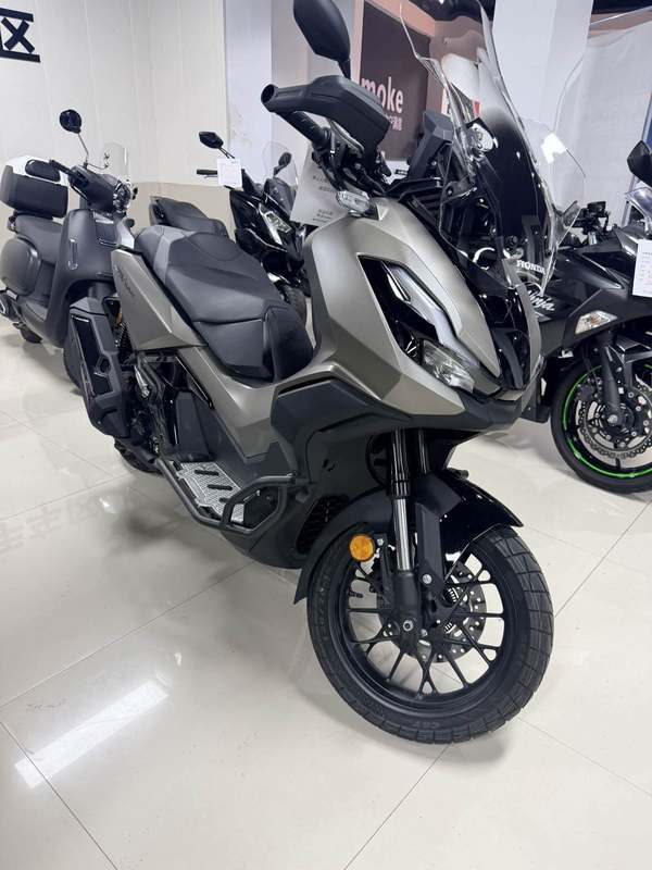 本田 ADV350
