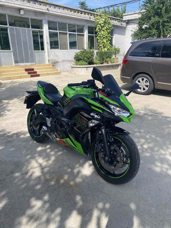 川崎 Ninja 650 
