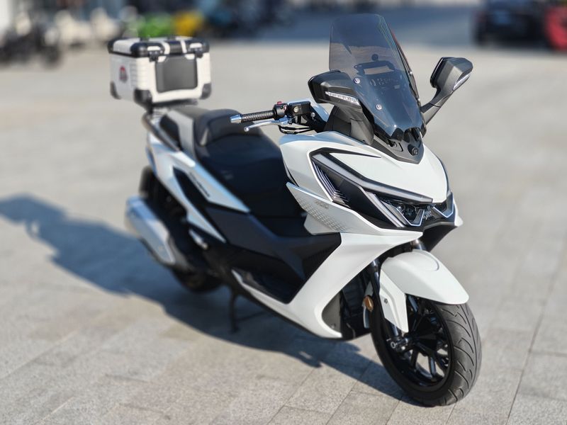 三阳 巡弋 Cruisym400