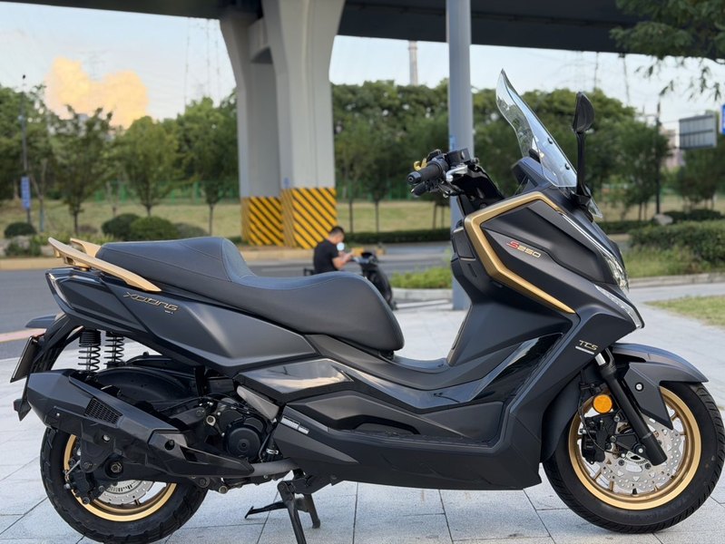 光阳 赛艇 S250