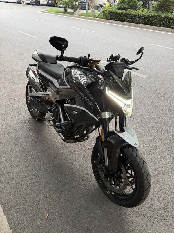 春风 800NK