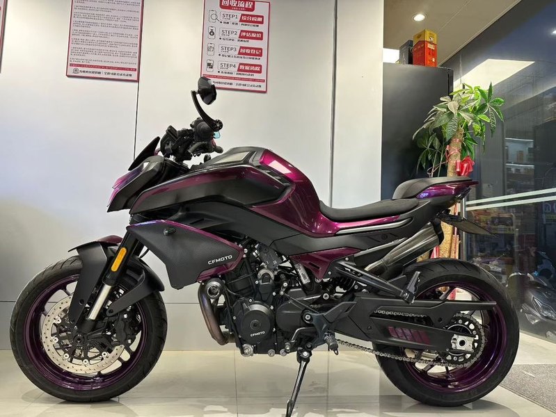 春风 800NK