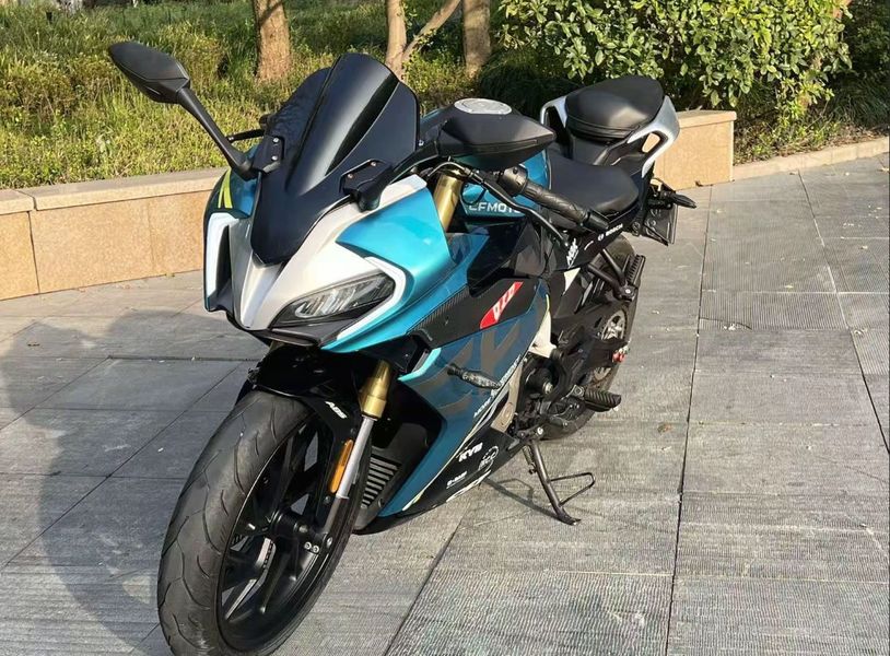 春风 250SR