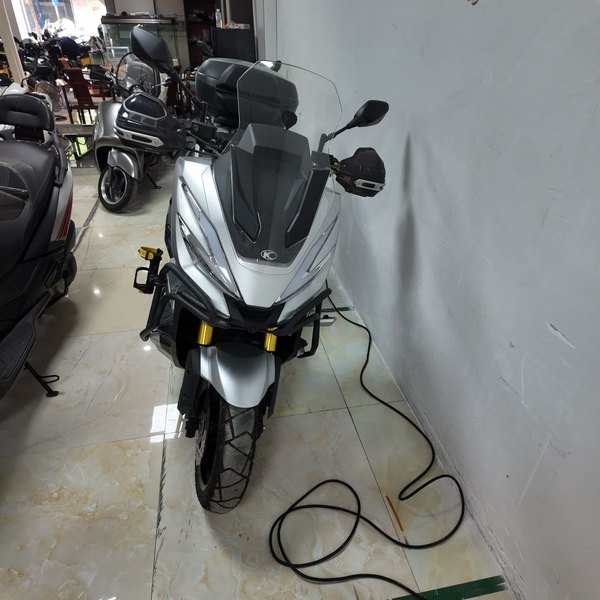 光阳 赛艇 X350