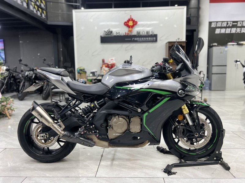 QJMOTOR 赛600