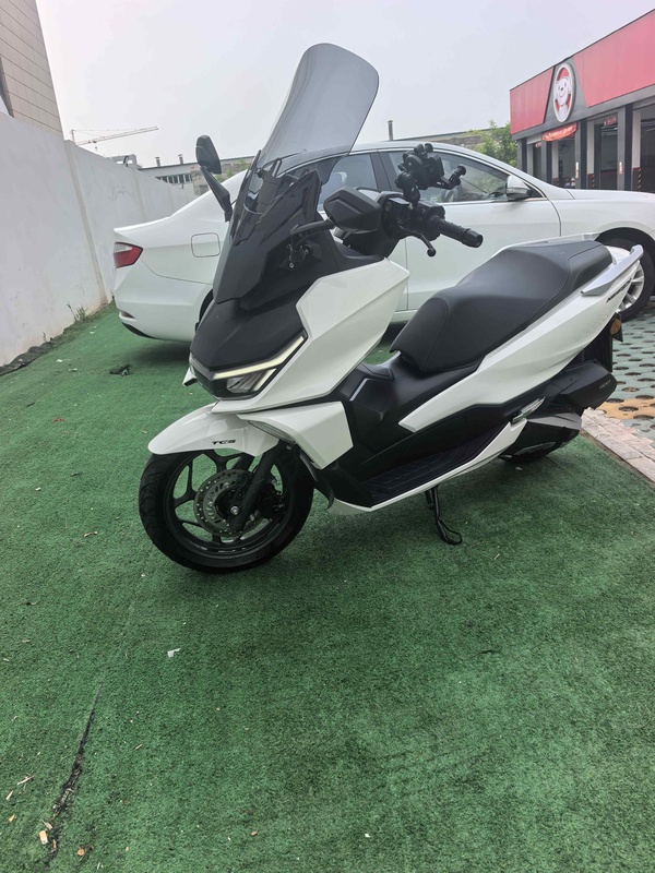 新大洲本田 NS150GX