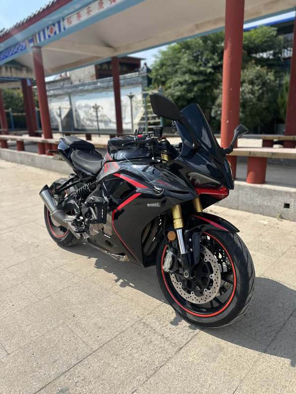 QJMOTOR 赛600