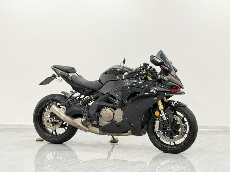 QJMOTOR 赛600