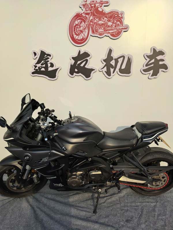 QJMOTOR 赛600