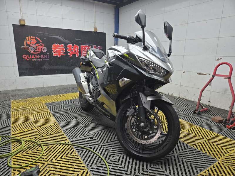 川崎 Ninja 400