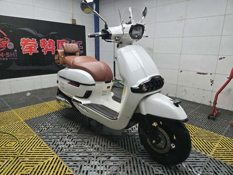 维多利亚 Sixties 150i