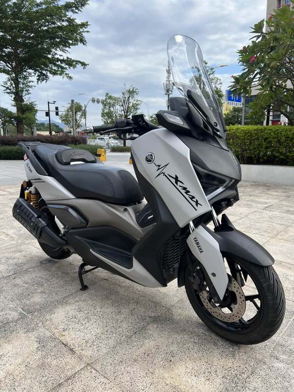 雅马哈 XMAX