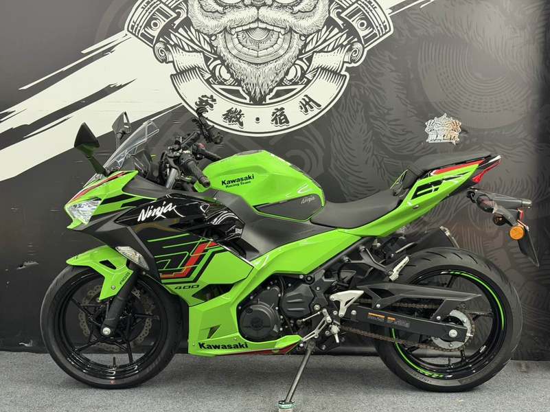 川崎 Ninja 400