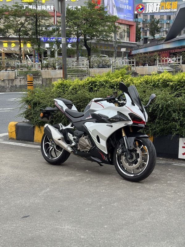 QJMOTOR 赛450