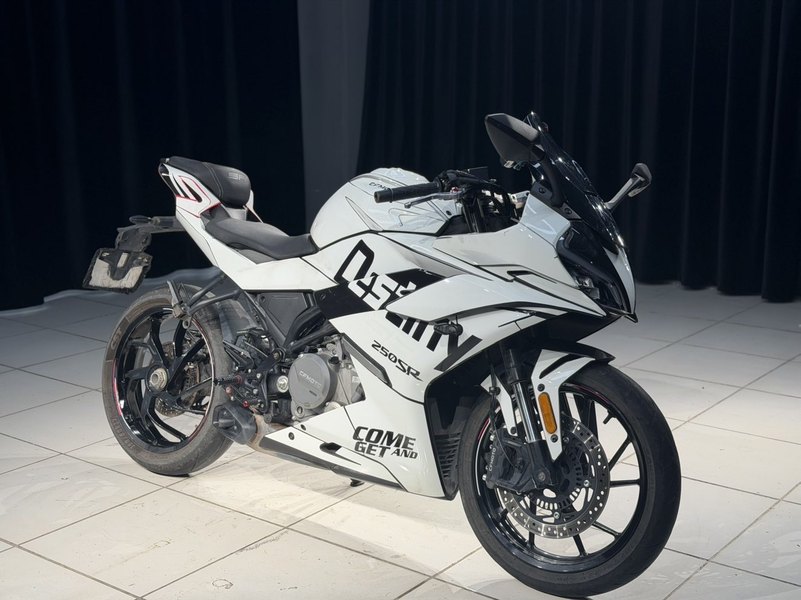春风 250SR