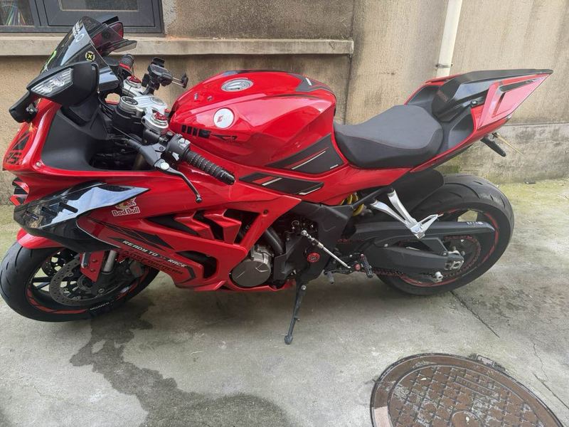 QJMOTOR 赛600