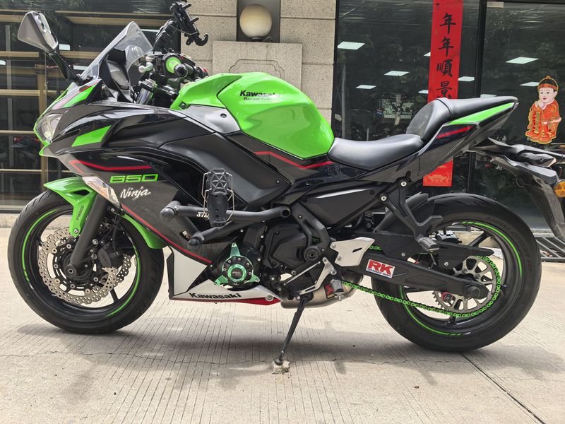 川崎 Ninja 650 