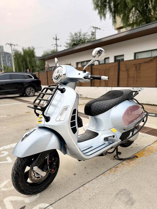 VESPA GTS