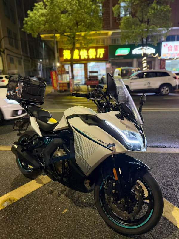 春风 400GT
