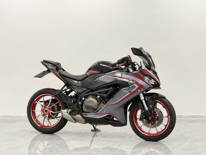 QJMOTOR 赛400