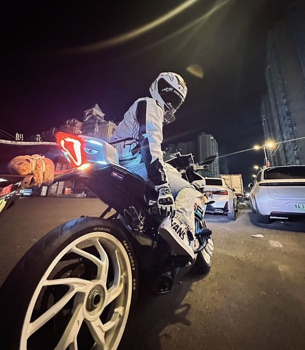 春风 250SR