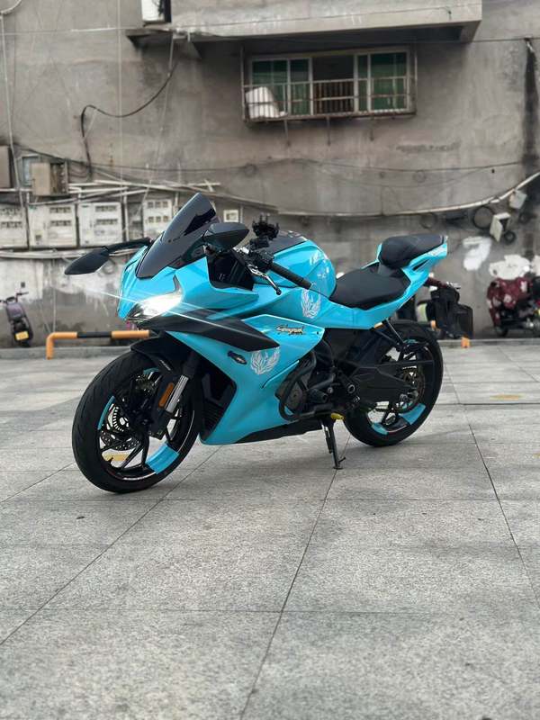 春风 250SR