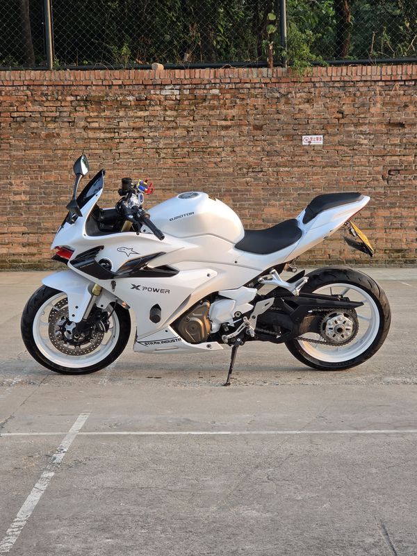 QJMOTOR 赛450