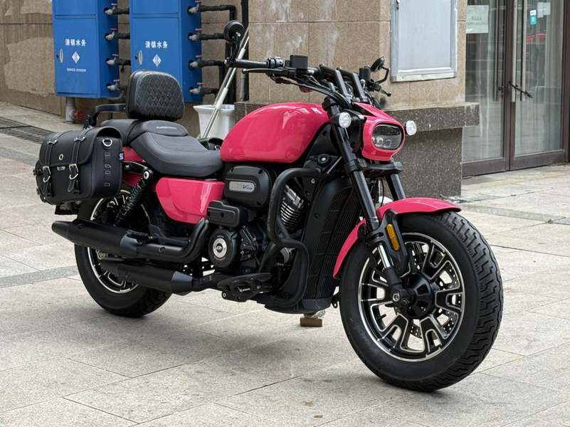 QJMOTOR 闪250