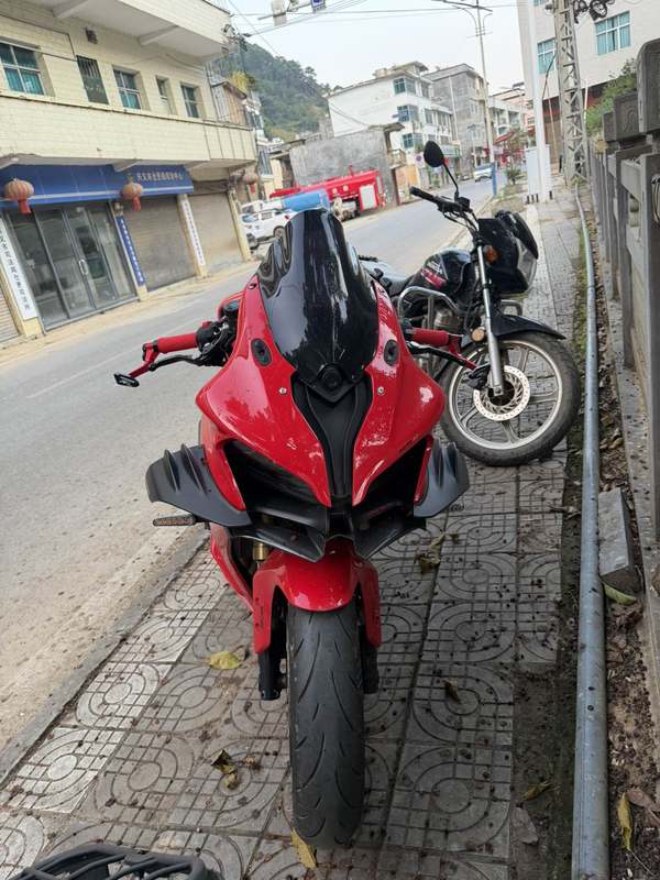 QJMOTOR 赛800