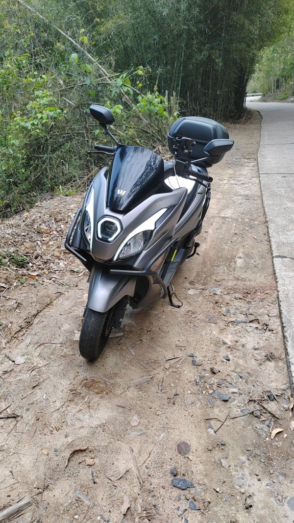 豪爵 UFR150