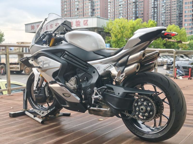 春风 750SR-S