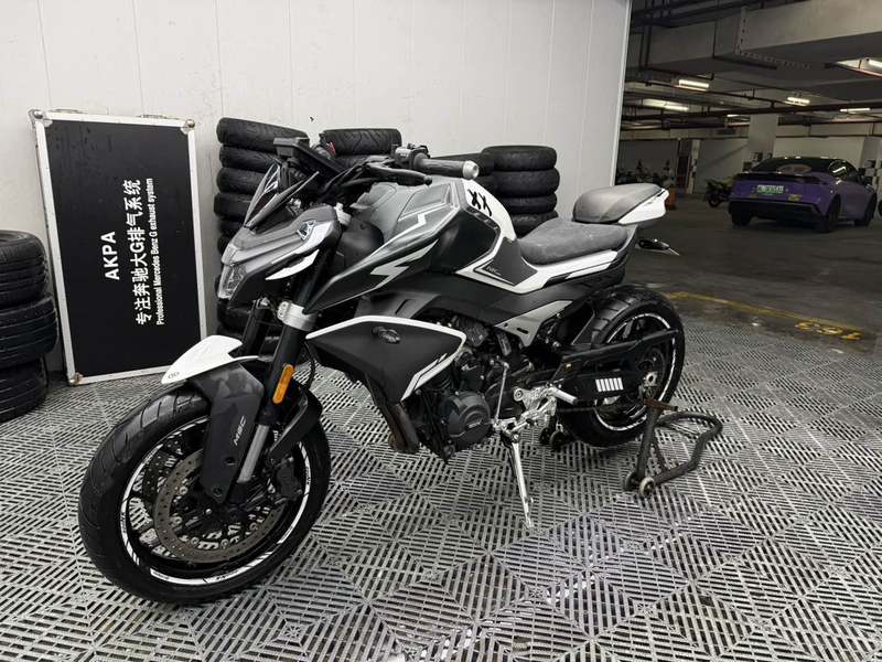 春风 800NK