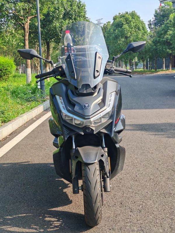 无极 SR250GT