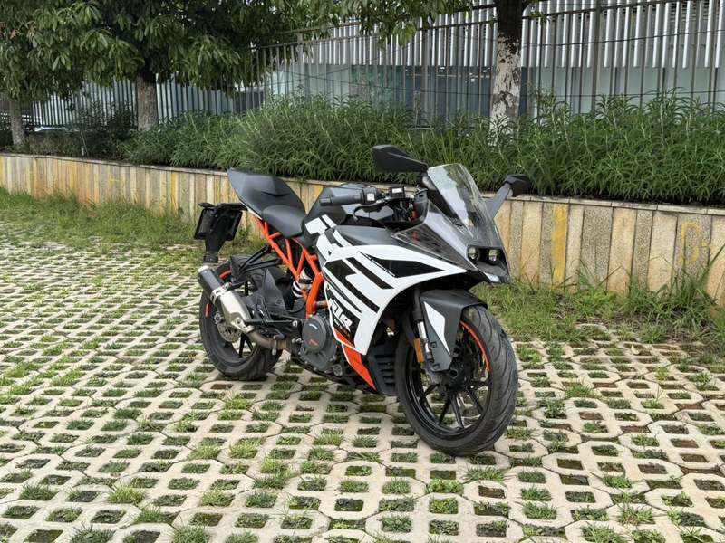 KTMR2R RC 390 