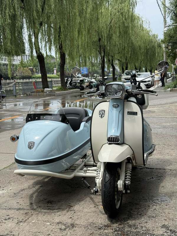 ROYAL ALLOY GP150 Sidecar