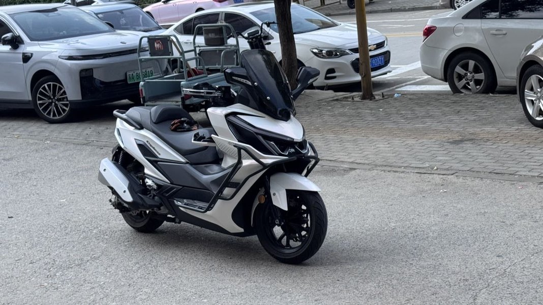 三阳 巡弋 Cruisym400