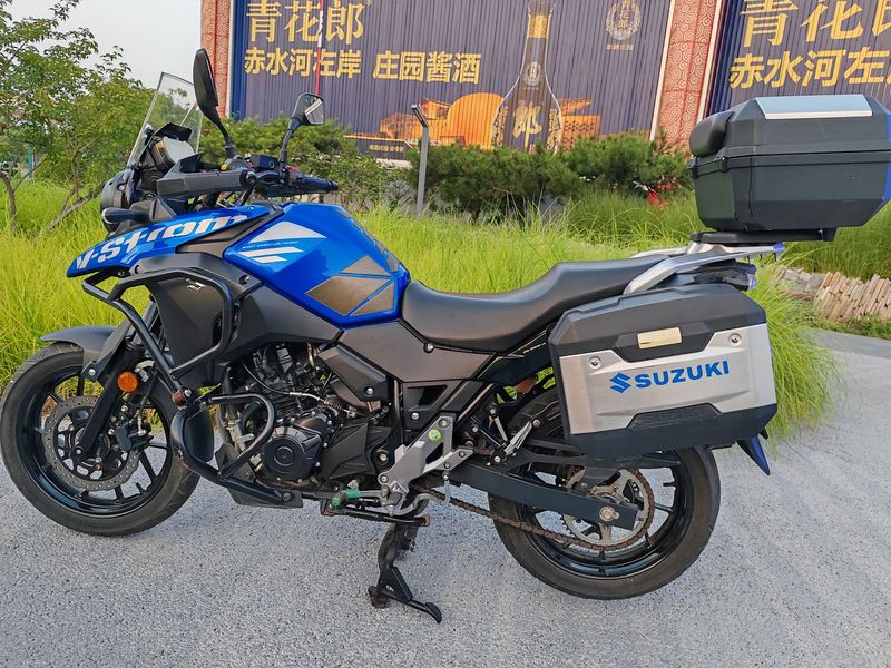 豪爵铃木 DL250