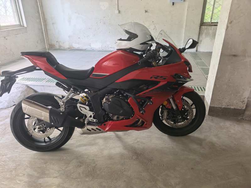 QJMOTOR 赛600