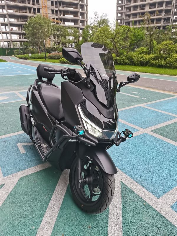 新大洲本田 NS150GX