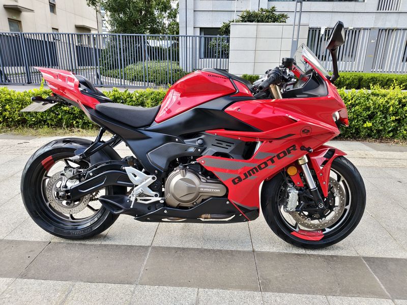 QJMOTOR 赛550