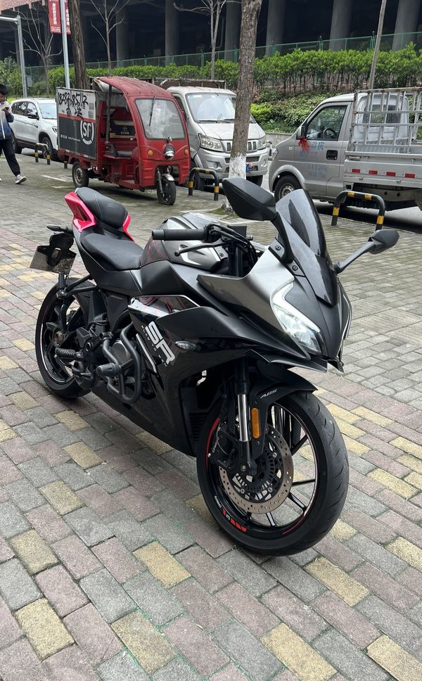 春风 250SR