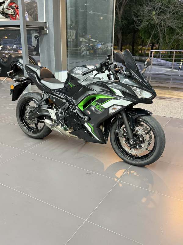 川崎 Ninja 650 