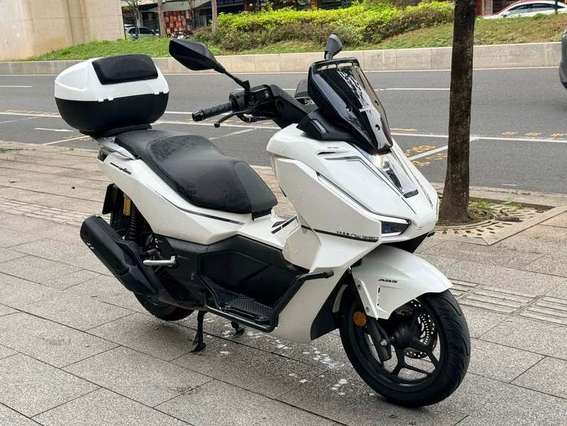 五羊本田 NWG150