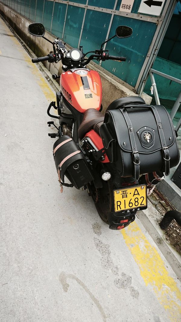 QJMOTOR 闪500S