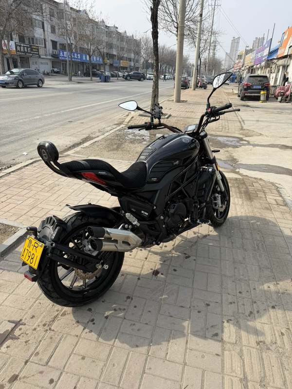 贝纳利 502C