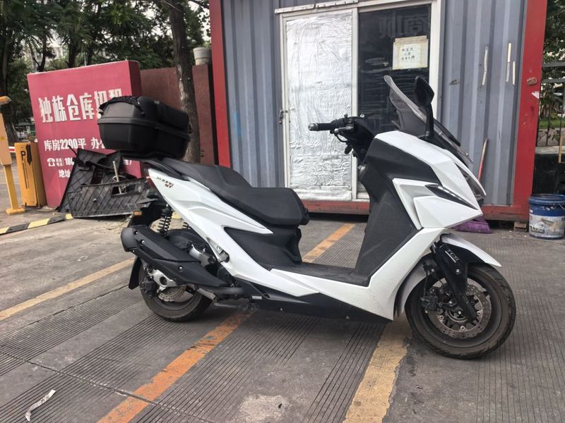 光阳 赛艇 ST250